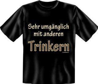 Sprche Fun T Shirt : Sehr umgnglich mit anderen Trinkern: Sport & Freizeit
