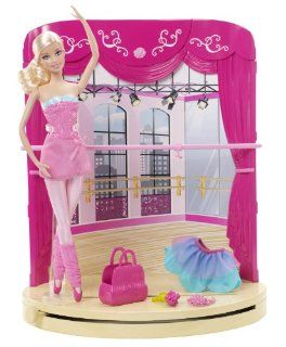 Barbie   Die verzauberten Ballettschuhe   Ballett Studio [UK Import]: Spielzeug