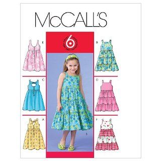 Mc Call's Schnittmuster 4817 CL Mdchen Kleid in 6 Variationen Gr. 6 7 8 (122 134): Küche & Haushalt