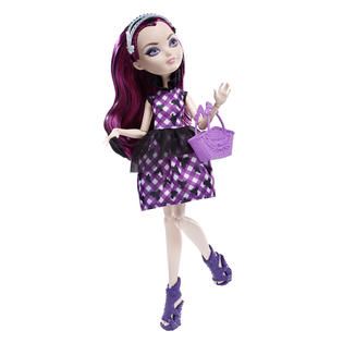 Ever After High Enchanted Picnic   Raven Queen   Toys & Games   Dolls