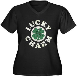 Cafepress Women's Plus Size Lucky Charm Graphic T shirt