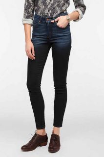 Levis High Rise Skinny Jean   Ombre