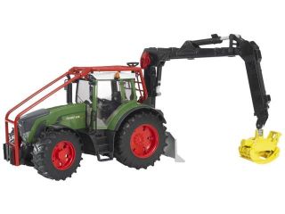 Fendt 936 Vario Forestry Tractor   Vehicle Toys by Bruder Trucks (03042)