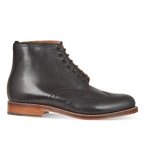 GRENSON   Alfred wing cap boots