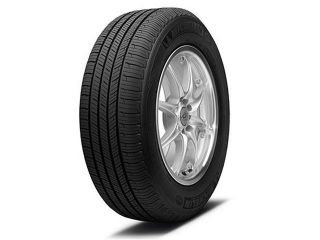 235/65 16 Michelin Defender 103T Tire BSW